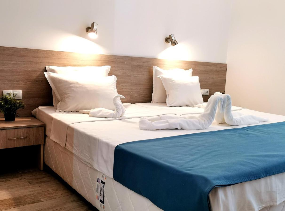 Hotel Largo Beach Slăntjev Brjag Exteriör bild
