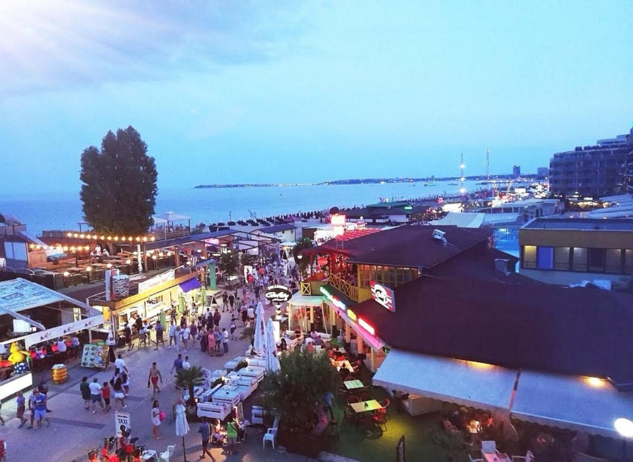 Hotel Largo Beach Slăntjev Brjag Exteriör bild