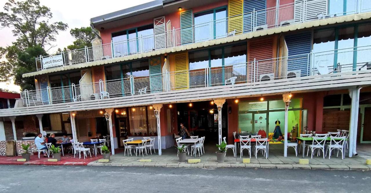 Hotel Largo Beach Slăntjev Brjag Exteriör bild